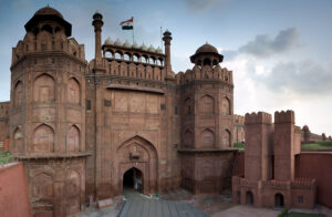 Read more about the article The Best Places to Visit in Delhi: A Complete Guide